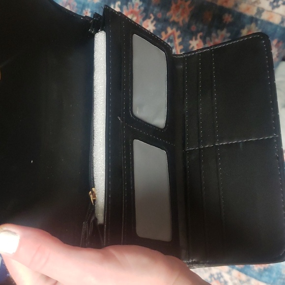 Jolene couture Black heart wallet - Picture 5 of 9